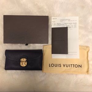 💯 Authentic Louis Vuitton Full Size Wallet